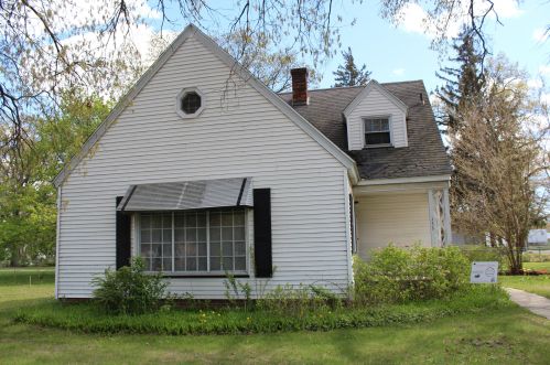 155 Sherman Blvd, Meskegon, MI 49444-1576