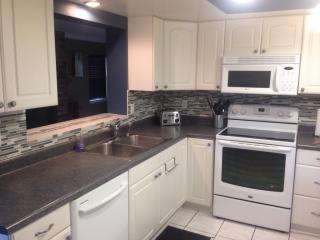 5113 Jeannine Ct, Orlando FL  32807-1366 exterior