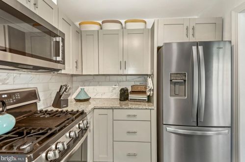 9126 Bradford Rd, Silver Spring MD 20901-4918 exterior