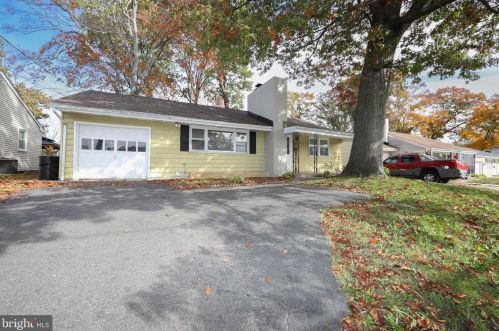 1946 Olden Avenue Ext, Trenton, NJ 08618-2107