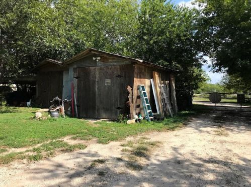 10448 Fm 812, Austin TX 78719-9735 exterior