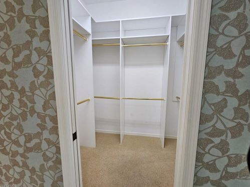 6516 Ilex Cir, Naples FL 34109-6855 exterior