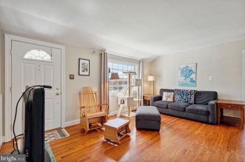 13000 Evanston St, Rockville MD  20853-3027 exterior