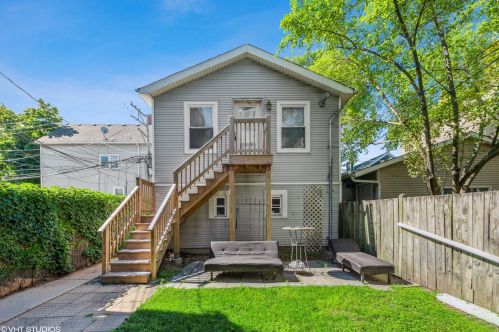 1507 Nelson St, Chicago IL 60657-3103 exterior