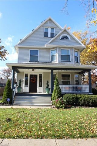 1496 Mars Ave, Cleveland OH  44107-3823 exterior