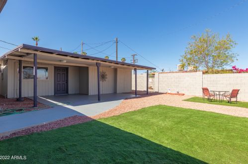 7002 10 St, Phoenix AZ 85086-0929 exterior