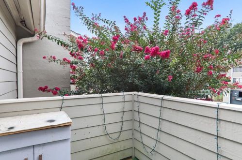 3441 Ivys Walk, Atlanta GA  30340-4042 exterior