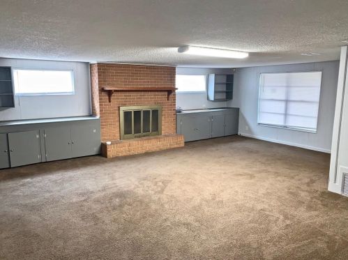 945 3rd St, Hempstead TX  77445-5519 exterior