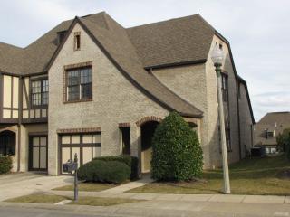 2444 Acton Park Cir, Birmingham AL  35243-2553 exterior