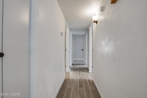 254 Melridge St, Tucson AZ  85706-3352 exterior