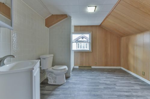 7503 Stevenson St, Milwaukee WI  53213-3549 exterior