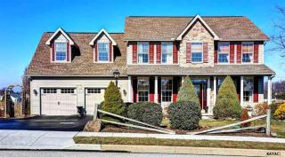 1221 Beck Mill Rd, Hanover PA  17331-9752 exterior