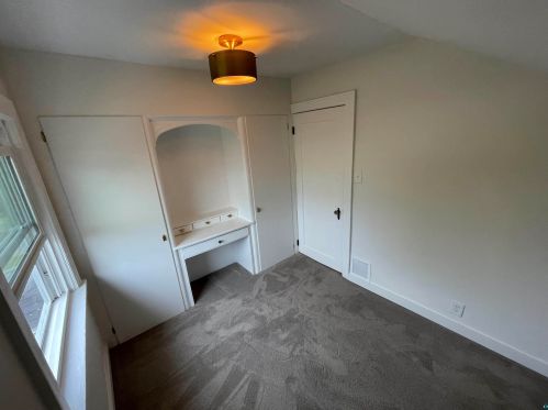 521 11 Ave, Duluth MN 55805-1516 exterior