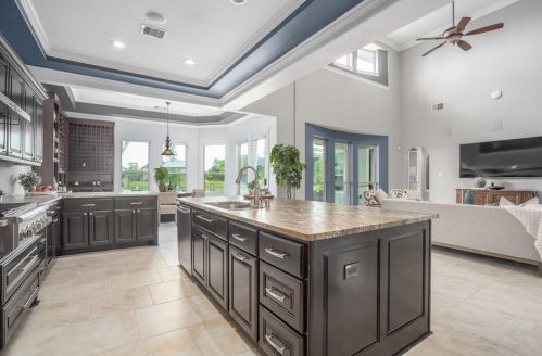 13718 Cole Pt Dr, Humble TX 77396-1108 exterior