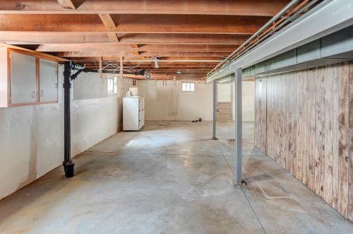 9045 Rosemary Ave, Saint Louis MO 63123-4616 exterior