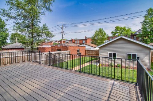 3837 Utah Pl, Saint Louis MO 63116-4833 exterior