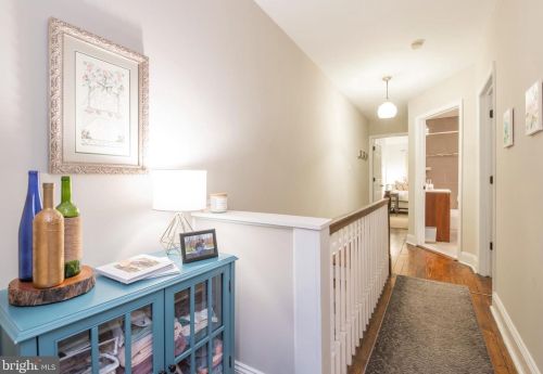 337 Leverington Ave, Philadelphia PA  19128-4738 exterior