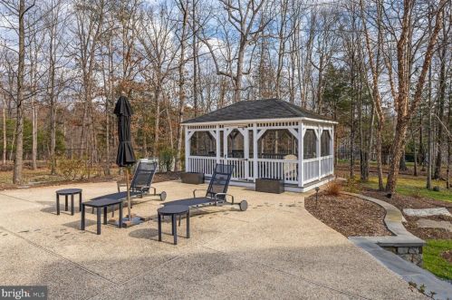 11409 Palatine Dr, Rockville MD  20854-1453 exterior