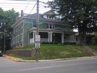 1103 Richmond Rd, Lexington KY  40502-1640 exterior