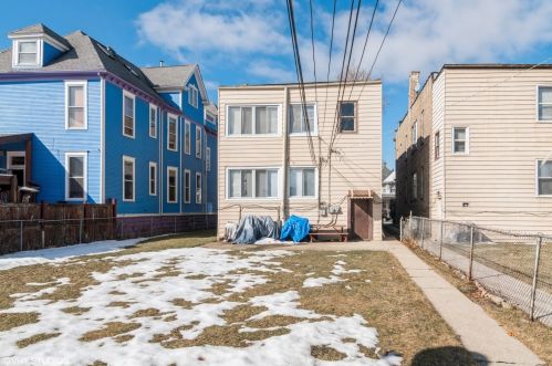 125 Mason Ave, Chicago IL 60630-3142 exterior