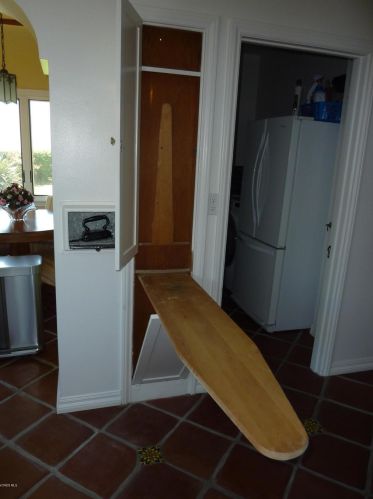 636 5 St, Oxnard CA 93030-6520 exterior