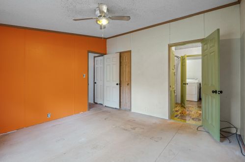 663 Maple Is Rd, Meskegon MI 49442-9479 exterior