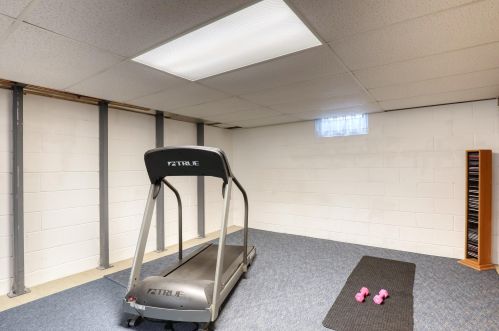 3766 88th St, Milwaukee WI  53222-2705 exterior