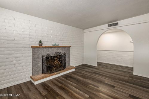 8189 20th St, Tucson AZ  85710-5960 exterior