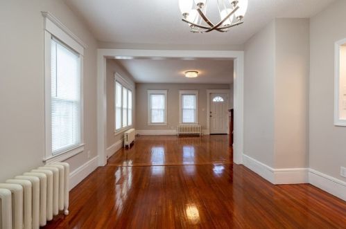 139 Berkshire Ave, Springfield MA  01109-1749 exterior