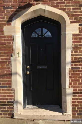 1 Laurel Pl, Montclair NJ  07043-1501 exterior