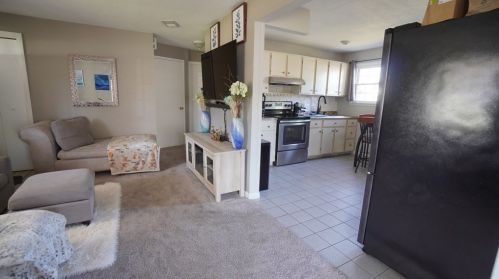 16 Sunrise Ter, Springfield MA 01119-2539 exterior