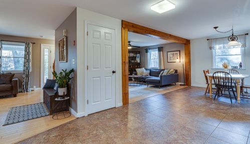 162 Lakeside Oaks Dr, Barrington NH 03825-3334 exterior