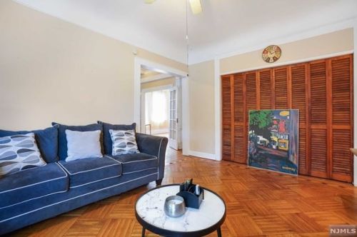 436 3rd Ave, Newark NJ  07107-1740 exterior