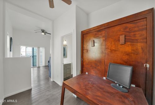 1229 13th Ave, Phoenix AZ 85007-4138 exterior