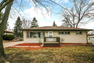 504 Tompkins Dr, Madison WI  53716-3260 exterior