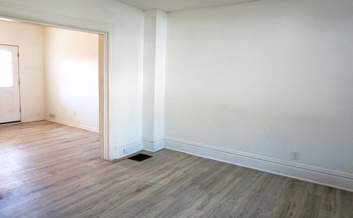 2236 Woodstock Ave, Pittsburgh PA 15218-2636 exterior