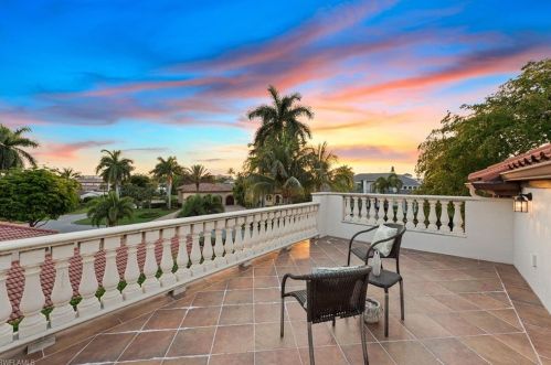 3140 Leeward Ln, Naples FL 34103-4036 exterior