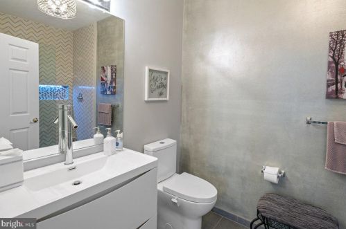 103 Kyle Ct, Trenton NJ 08690-1405 exterior