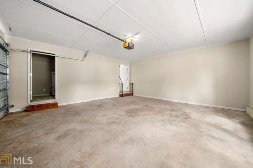 138 Club Cir, Stockbridge GA  30281-3330 exterior