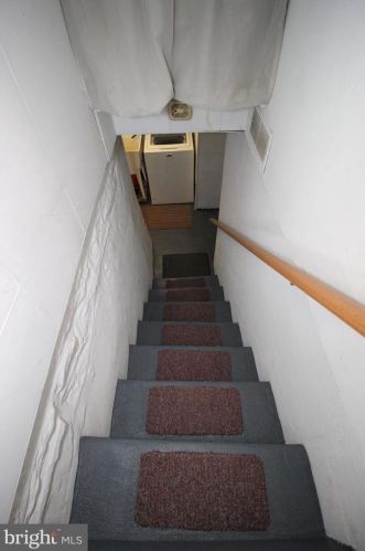 29 Roland Rd, Chester PA 19015-3051 exterior