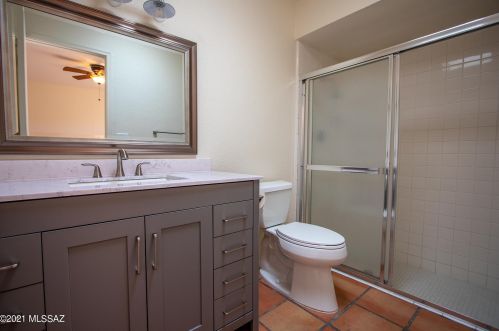 7437 Casablanca Dr, Tucson AZ 85704-1315 exterior