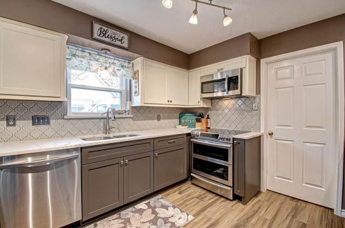 3518 Hl Spg Dr, Humble TX 77345-1102 exterior