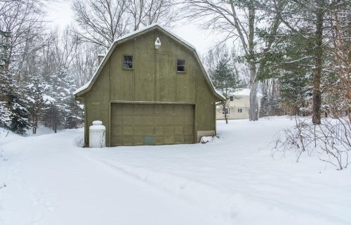 2910 5 St, Kalamazoo MI 49009-8589 exterior