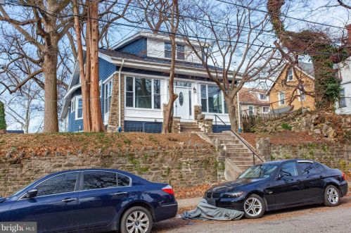 6240 13th St, Philadelphia, PA 19141-3320