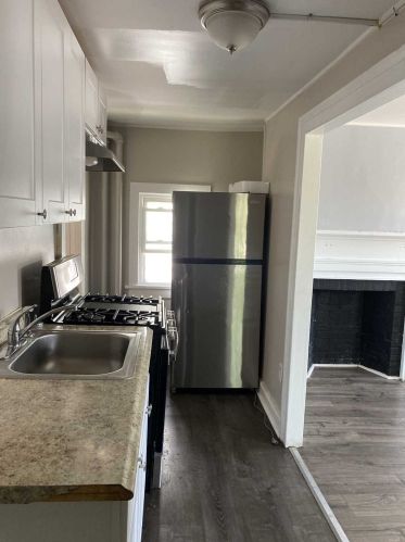 37 Hamilton St, Poughkeepsie NY  12601-2507 exterior