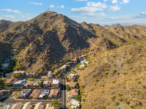 10401 Central Ave, Phoenix AZ 85020-1053 exterior