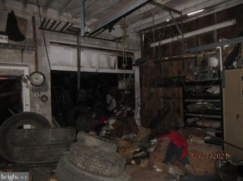 818 Lawnton Ter, Manor PA 19036-1109 exterior