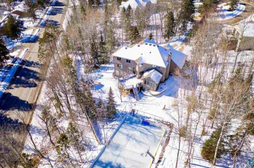 3634 1 St, Duluth MN 55802-1516 exterior