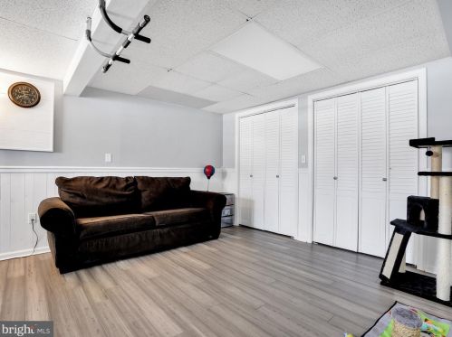 875 Indian Spg Dr, Lancaster PA 17601-6614 exterior