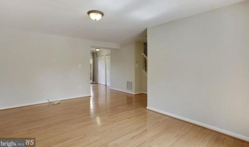 15919 Indian Hills Ter, Rockville MD  20855-2626 exterior